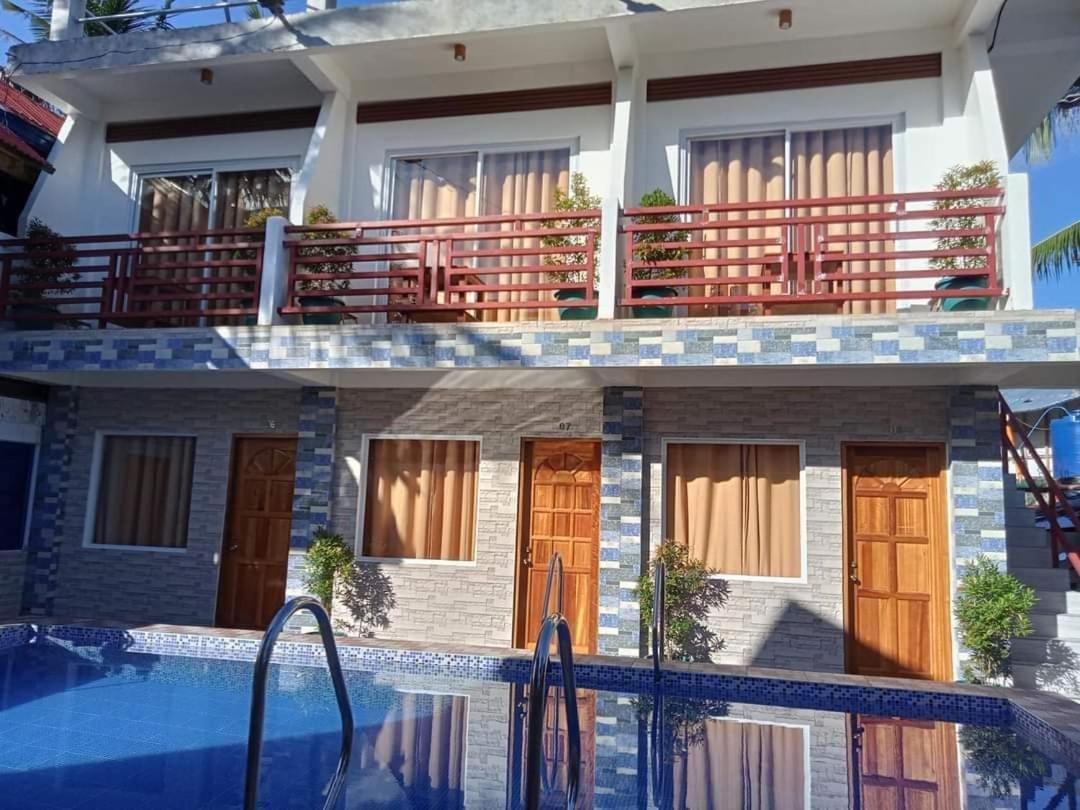 Guest house Foxtail Siargao Island *