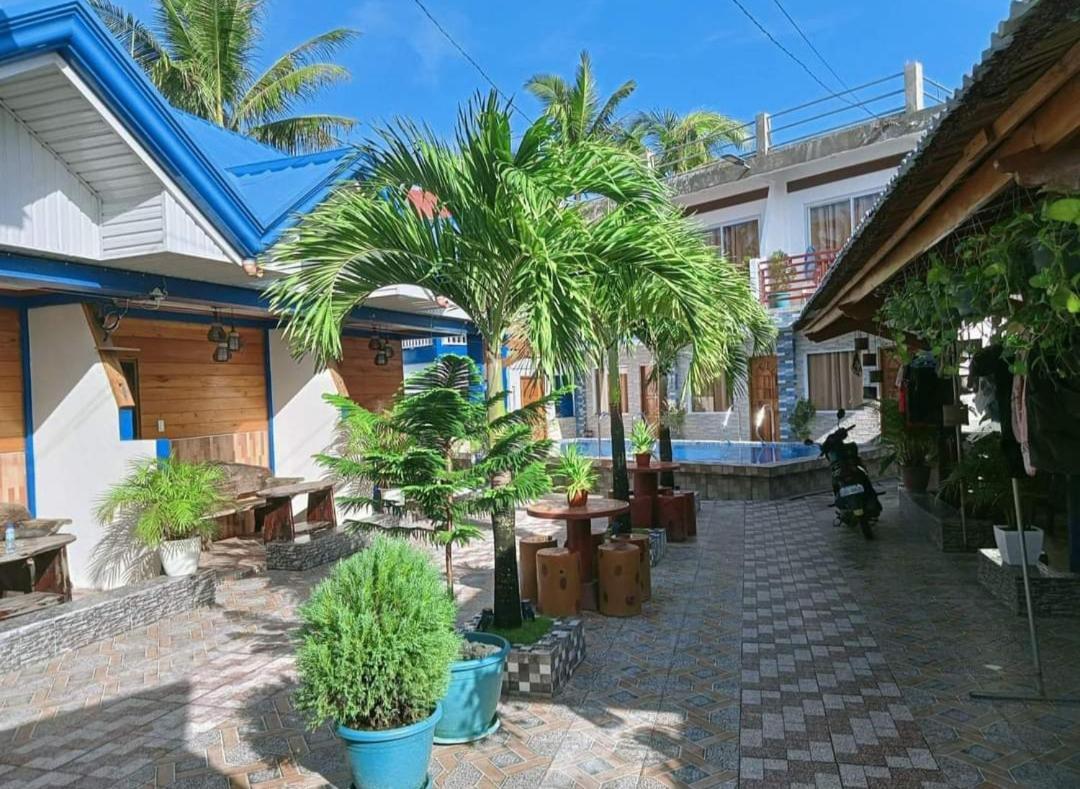 Guest house Foxtail Siargao Island *
