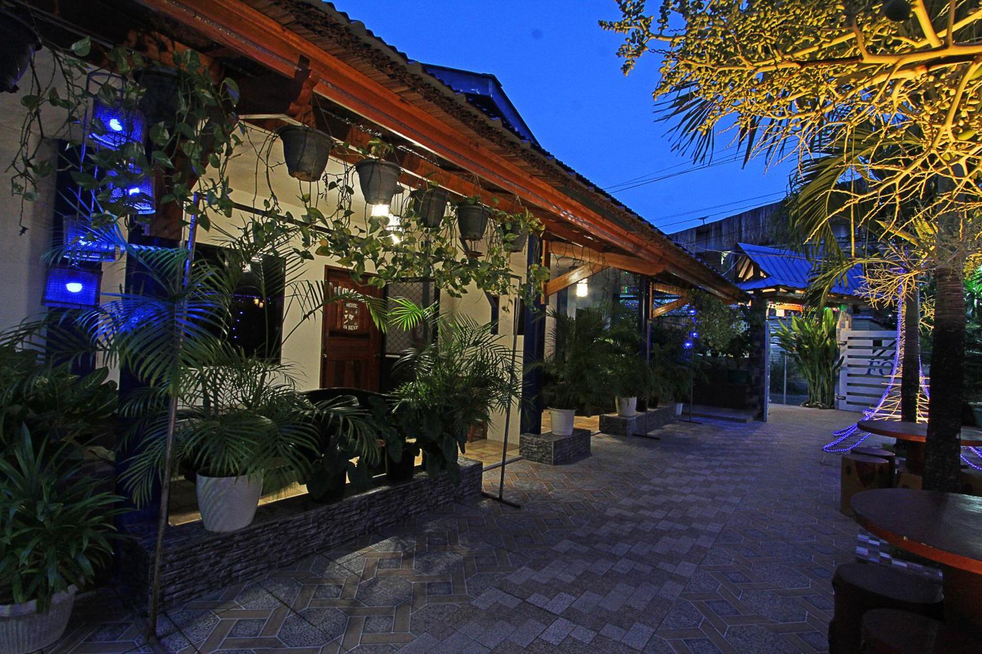 Guest house Foxtail Siargao Island