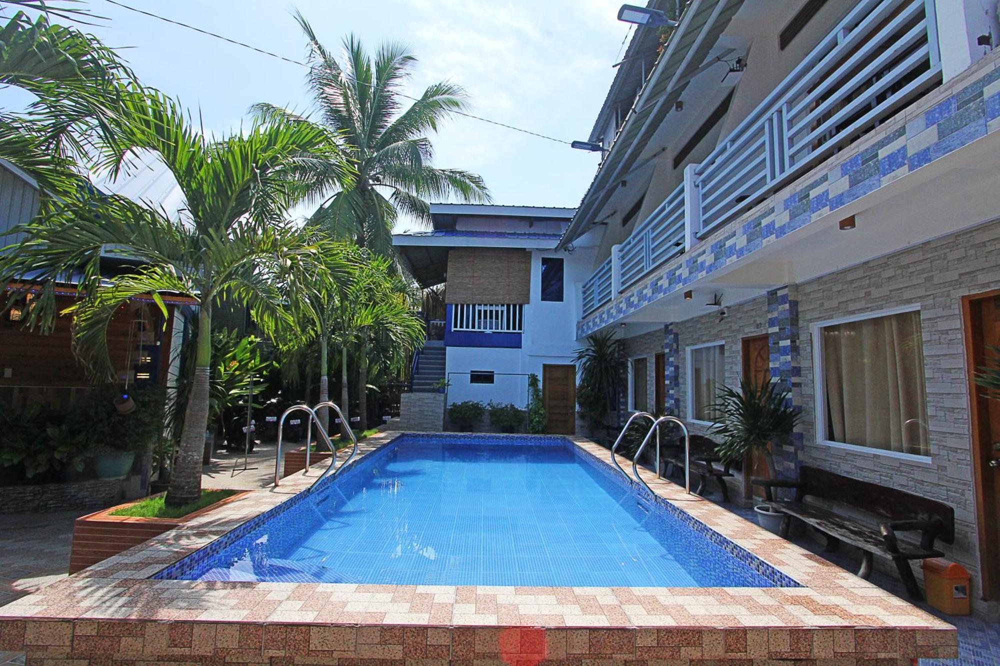 Foxtail Siargao Island *
